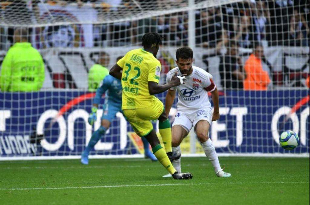 Marcal Inadvertently Prolongs Nantes Title Dreams Besoccer