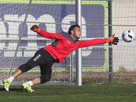 Bardi, entrenando con el Espanyol esta temporada. Twitter.