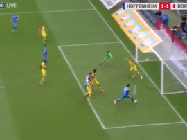 Belfodil remató arriba un balón que era más fácil meter dentro. Captura/SkySport
