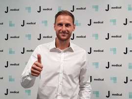 Benedikt Höwedes, en el momento de pasar el reconocimiento médico con la Juventus. JuventusFC