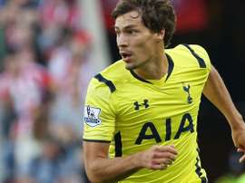 Benjamin Stambouli, durante un partido con el Tottenham. Tottenhamhotspur