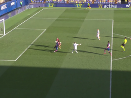 Benzema against Levante. Screenshot/MovistarLaLiga