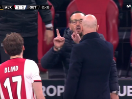 ¡Ten Hag y Bordalás discutieron en pleno partido! Captura/MovistarLigadeCampeones