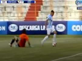 Increíble fallo de Pinheiro. Captura/FoxSports