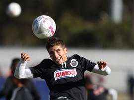 El jugador de Chivas pidió paciencia a sus aficionados. Twitter
