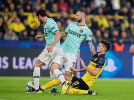 L'Inter cade in Germania. Twitter/BorussiaDortmund