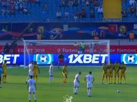 Le coup franc du Stéphanois. Capture/BEINSPORTS