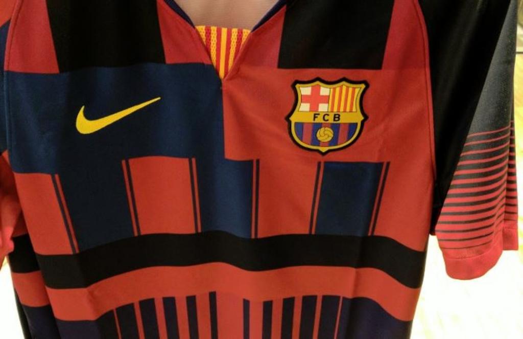 A la venta la camiseta conmemorativa de Nike y el Barcelona - BeSoccer