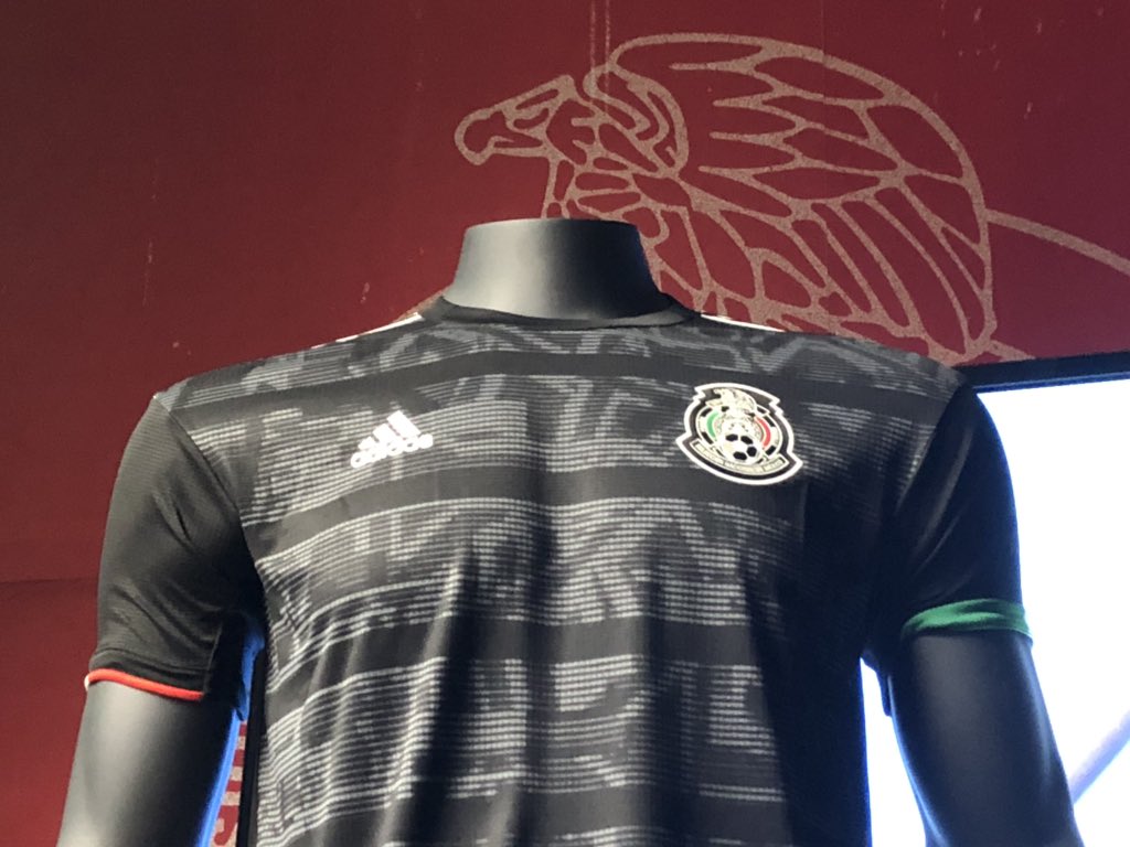 jersey seleccion mexicana negra