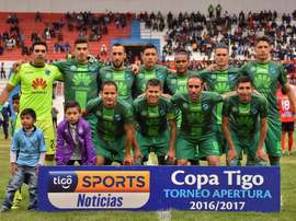 Camisa especial de Bolívar em homenágem à Chapecoense. EFE