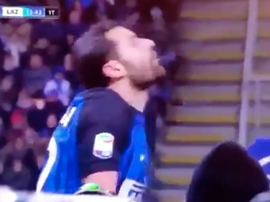 Candreva a craché sur des joueurs de la Lazio. Capture/SkyCalcio