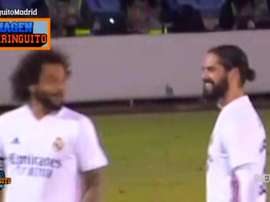 Risas de Isco y Marcelo antes de la prórroga. Captura/MEGA