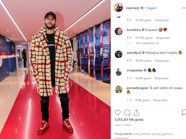 Icardi reagiu a roupa extravagante de Neymar. Instagram/Neymar