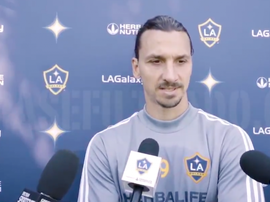 Zlatan veut battre Vela. Captura/Galaxy