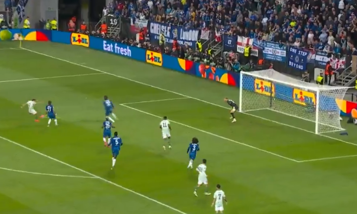 Isco frotó la lámpara y Abde dio el primer golpe del Betis