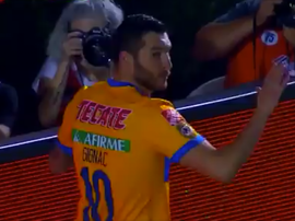 Gignac a ouvert la marque et le Français a fêté ça à sa manière. Capture/SkySports