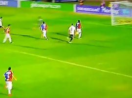 Nenê anotó un buen gol ante Paraná. Captura