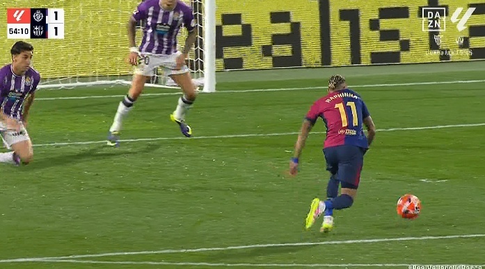 Raphinha llamó a la tranquilidad con el 1-1 en Valladolid