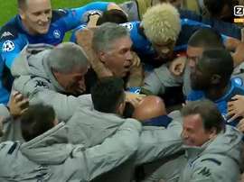 Insigne firmó la paz con Ancelotti en el momento de mayor euforia. Captura/ZSportsSelect