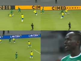 Mane only needed a few metres to break Arthur, Alves and Casemiro. Captura/DAZN
