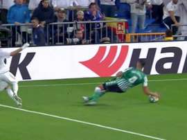 Feddal, coupable d'une main dans la surface. Capture/Movistar