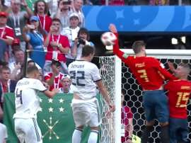 A mão de Piqué no Mundial é lembrado pelo Zenit. Captura/Telecinco