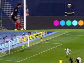 Ramos no falló desde los once metros. Captura/La1