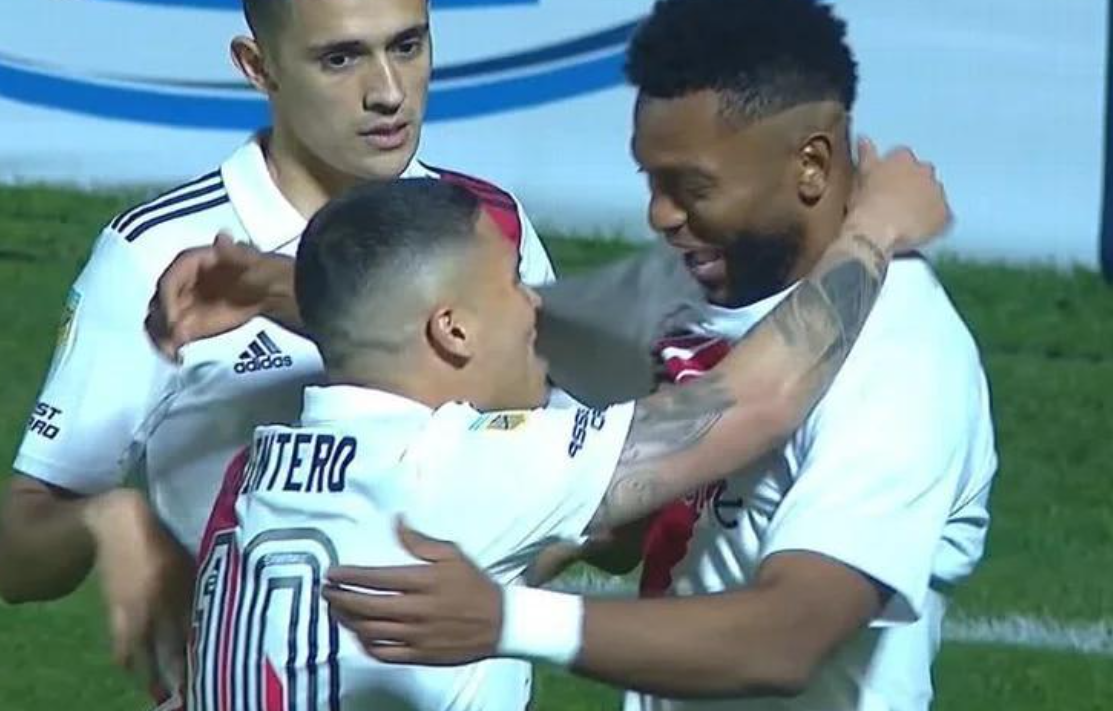 River se anima a soñar gracias a la conexión colombiana