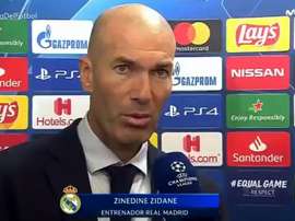 Zinedine Zidane destacou a atuação de Thibaut Courtois contra o Galatasaray. Captura/Movistar+