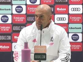 Zinedine Zidane falou sobre o caso envolvendo Benzema e Vinicius Jr. RealMadridTV/Arquivo