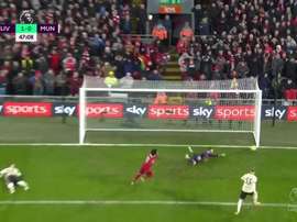 Salah missed a great chance. Screenshot/DAZN
