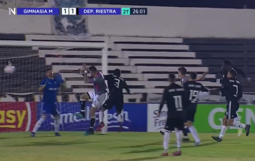 El colegiado anuló un gol legal a Gimnasia Mendoza. Captura/TycSports