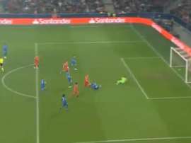 Premier match en Champions League, et premier but au bout de 2 minutes. Captura/beINSports