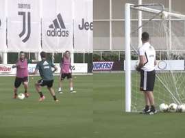 Higuaín e um show de golaços. Captura/JuventusFC