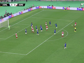 Iwobi scored a stunner to give Arsenal hope. Captura/Movistar+