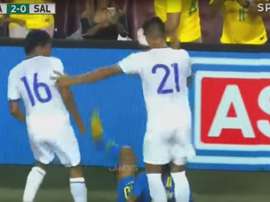 Neymar hizo un gran partido ante El Salvador. Captura/SportTV
