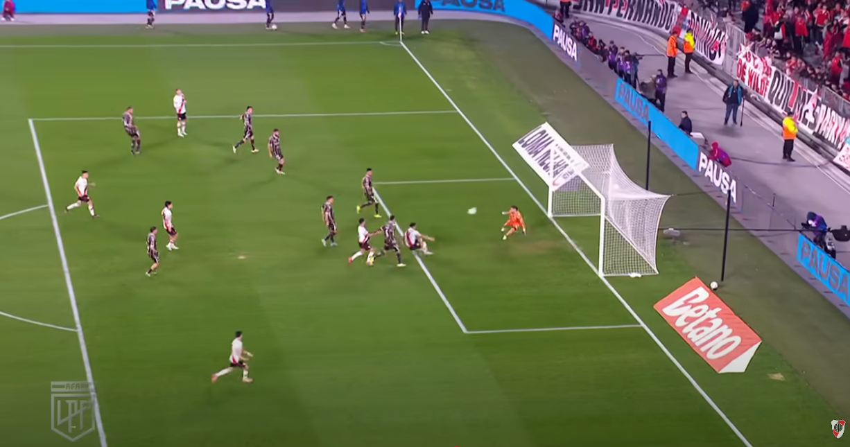 River regresa del Mundial con victoria y Boca, con un empate