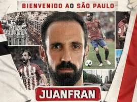 Juanfran signe à Sao Paulo. SaoPauloFC_Esp