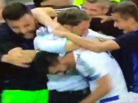 Imagem da celebração dos elementos da Seleção luxemburguesa. Twitter