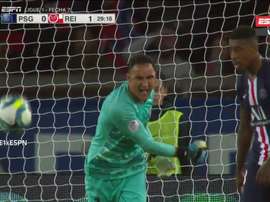 A irritação de Navas ao sofrer o seu primeiro gol no PSG. ESPN