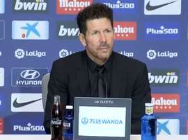 Técnico Simeone em entrevista coletiva. Twitter/Atleti