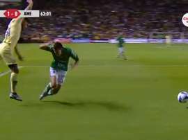 Contacto, hubo, ¿pero para pitar penalti? . ClaroSports