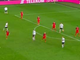 Capture du moment où Emre Can envoie son missile. MovistarFutbol