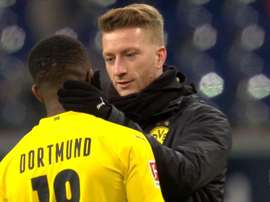 Reus ejerció de capitán una vez más. Captura/FCLive