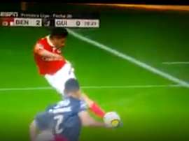 Le but n'est pas mal, mais la passe décisive est une authentique oeuvre d'art. ESPN