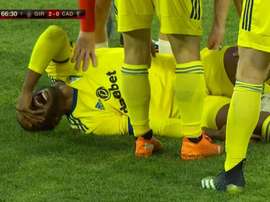 Grave lesión de Akapo. Captura/DAZN