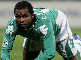 Carlos Alberto Gomes de Jesús anunciou que está pendurando as chuteiras aos 34 anos. EFE