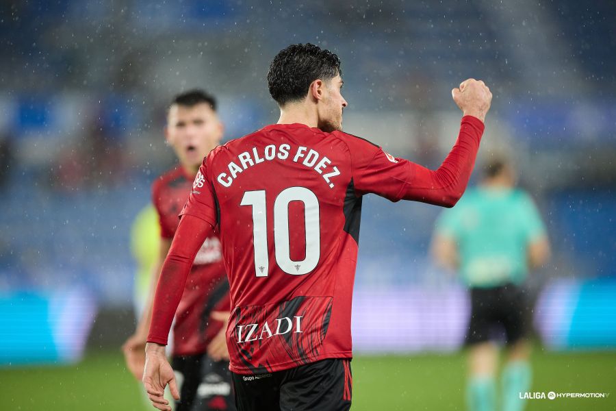 El Mirandés remonta bajo la mirada de Galván