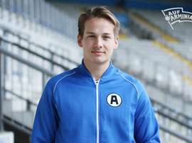 Nueva incorporación. Twitter/Arminia