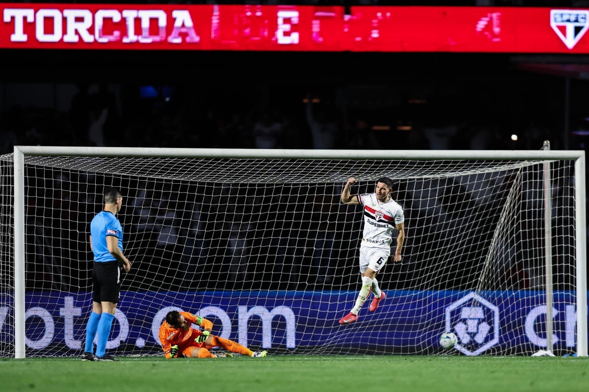 São Paulo, Racing y Vélez alcanzan los cuartos de la Copa Libertadores